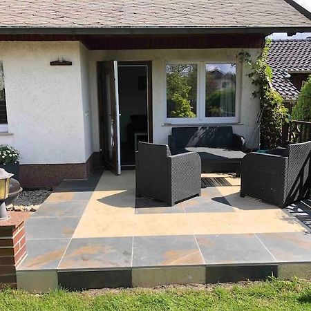 Gemuetlicher Bungalow In Cottbus - Sielow Exterior foto